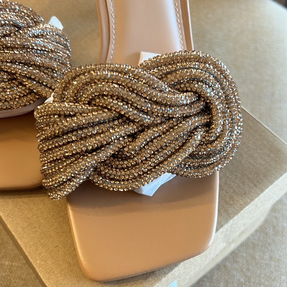 NIB STUNNING BRONZE/COPPER HEELS 9 - Picture 10 of 10